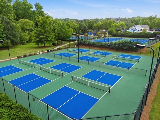 1025 Towne Mill Crossing, Canton, GA 30114