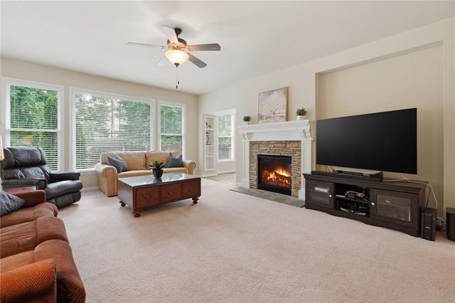 1025 Towne Mill Crossing, Canton, GA 30114