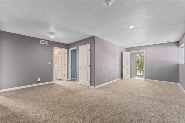 8550 Muletown Road, Redding, CA 96001