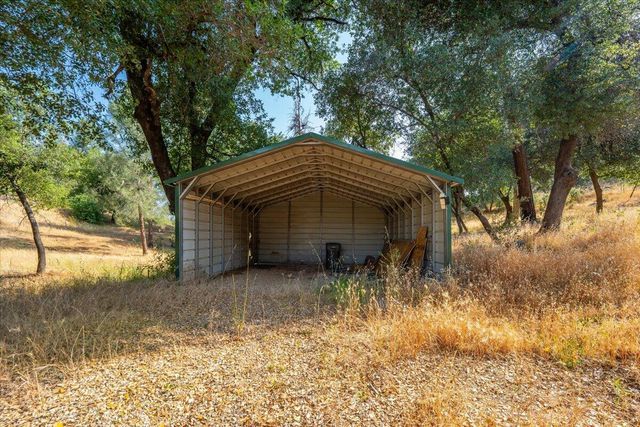 8550 Muletown Road, Redding, CA 96001