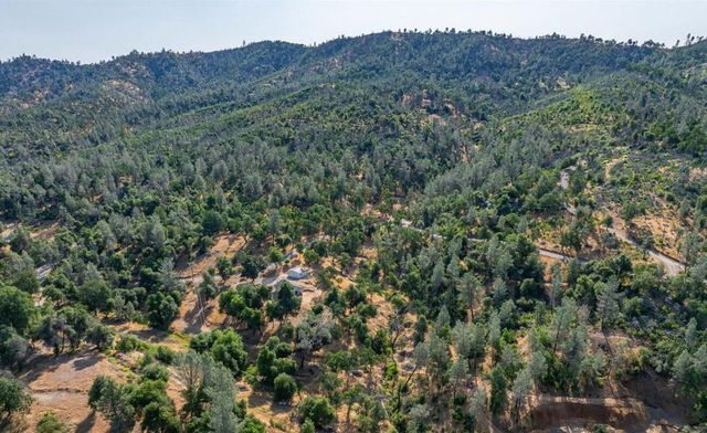 8550 Muletown Road, Redding, CA 96001