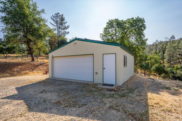 8550 Muletown Road, Redding, CA 96001