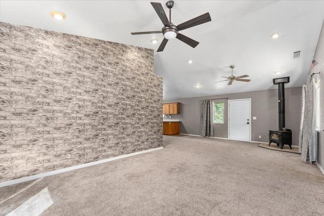 8550 Muletown Road, Redding, CA 96001