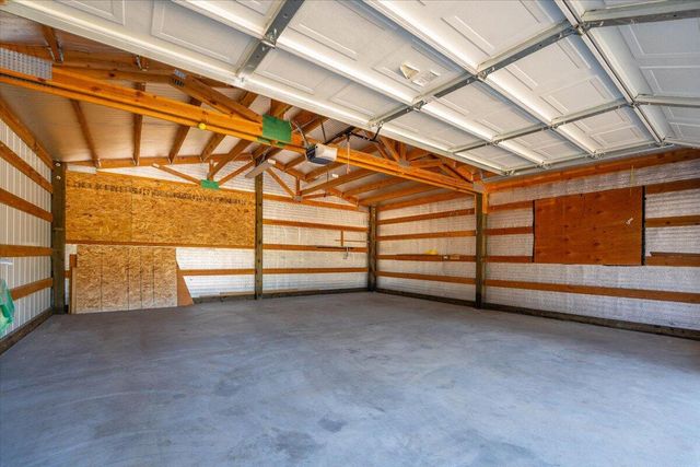 8550 Muletown Road, Redding, CA 96001