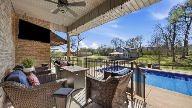 120 Mountain Meadows Lane, Kimball, TN 37347