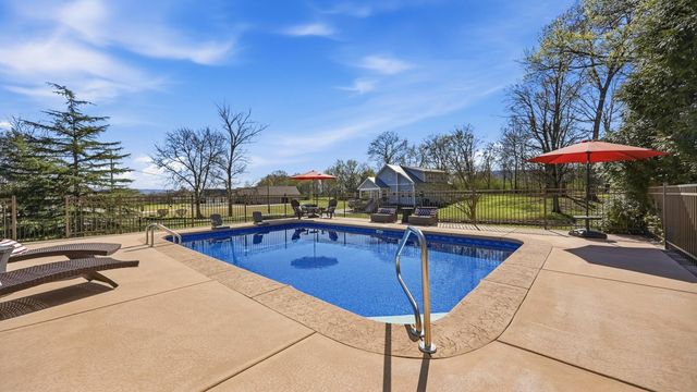 120 Mountain Meadows Lane, Kimball, TN 37347