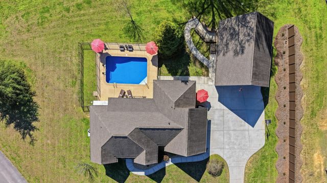 120 Mountain Meadows Lane, Kimball, TN 37347
