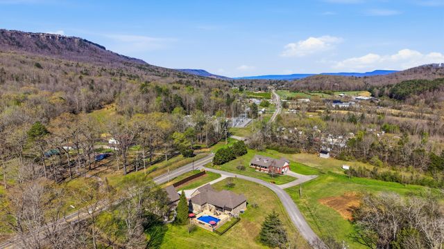 120 Mountain Meadows Lane, Kimball, TN 37347