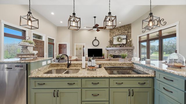 120 Mountain Meadows Lane, Kimball, TN 37347