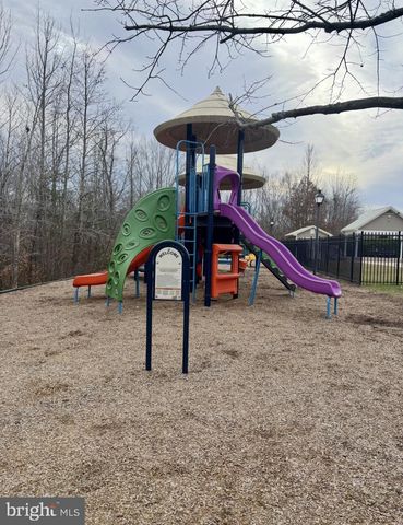 38 FIFE ST, Stafford, VA 22554