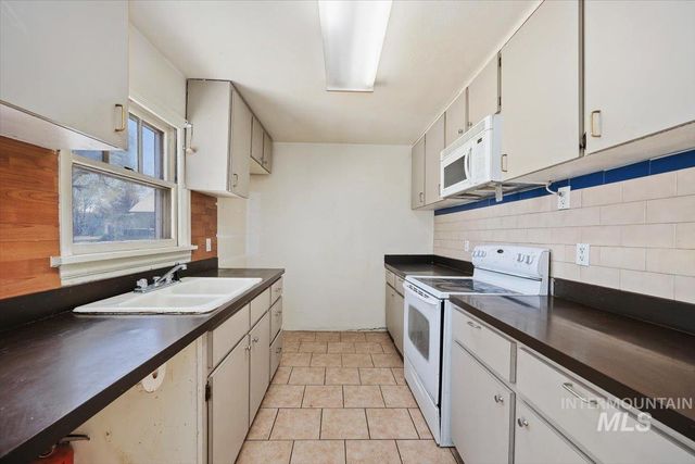 481 Borah Ave, Twin Falls, ID 83301