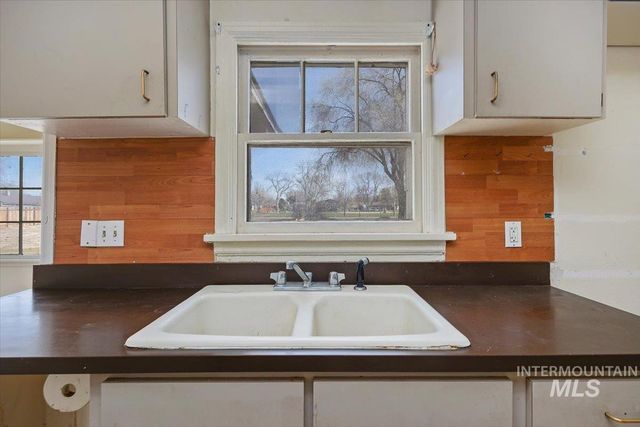 481 Borah Ave, Twin Falls, ID 83301