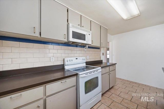 481 Borah Ave, Twin Falls, ID 83301