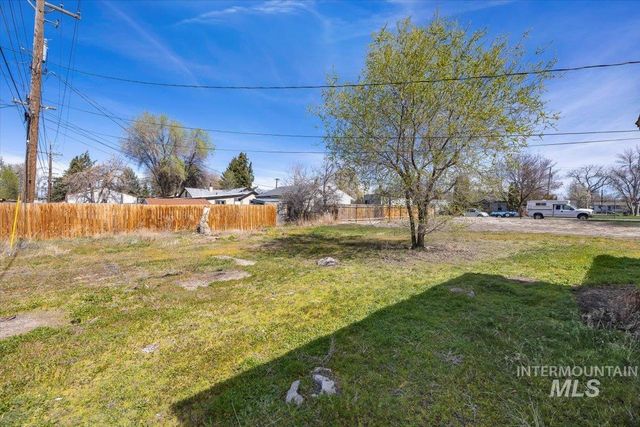 481 Borah Ave, Twin Falls, ID 83301