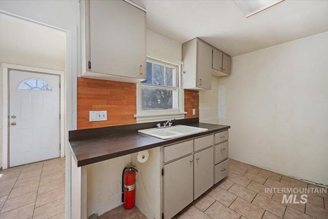 481 Borah Ave, Twin Falls, ID 83301