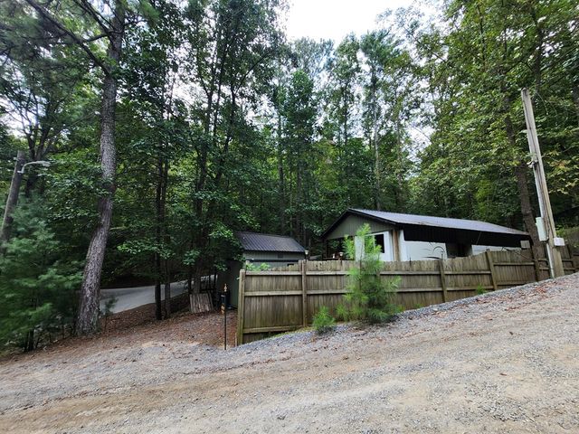 7 31st Street, Ellijay, GA 30540