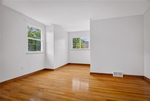 1309 Justine St, Sheraden, PA 15204