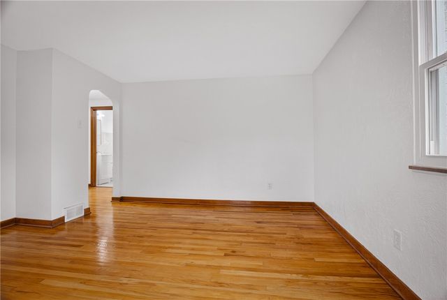 1309 Justine St, Sheraden, PA 15204