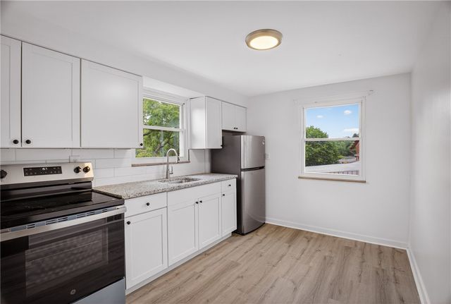 1309 Justine St, Sheraden, PA 15204