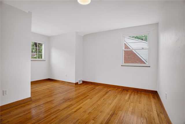 1309 Justine St, Sheraden, PA 15204