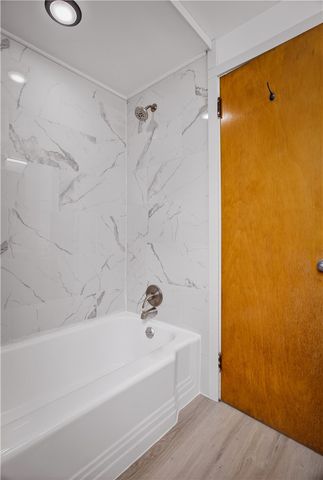 1309 Justine St, Sheraden, PA 15204