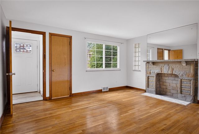1309 Justine St, Sheraden, PA 15204