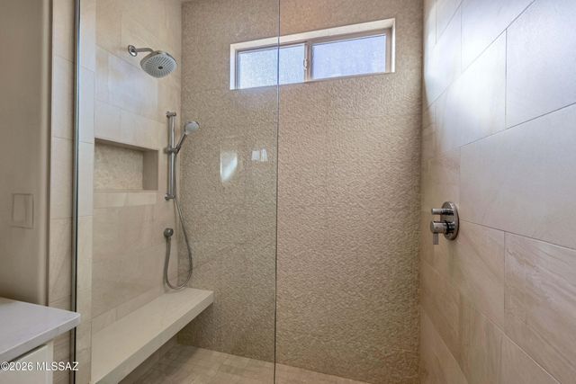 60685 E Arroyo Vista Drive, Oracle, AZ 85623