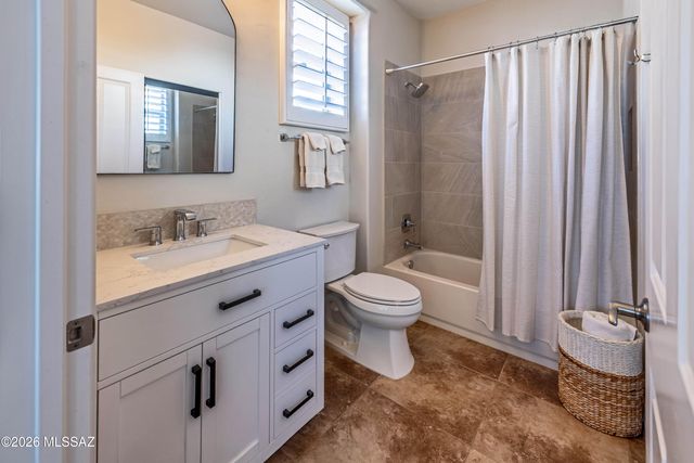 60685 E Arroyo Vista Drive, Oracle, AZ 85623