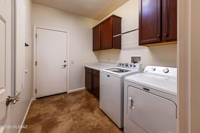 60685 E Arroyo Vista Drive, Oracle, AZ 85623