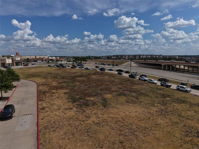 6600 N President George Bush Highway, Garland, TX 75044