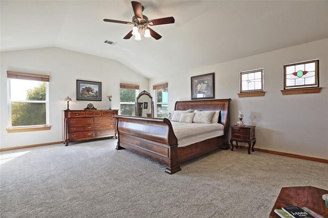 601 Echo DR, Spicewood, TX 78669