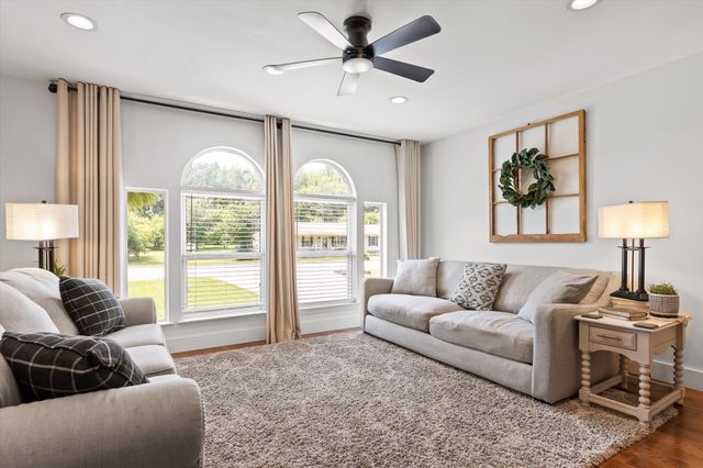 7325 Asteroid Lane, Harrison, TN 37341