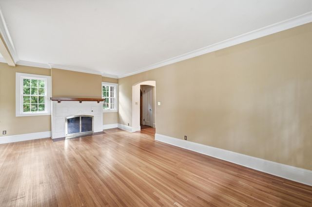 2189 Saint Clair Avenue, Saint Paul, MN 55105