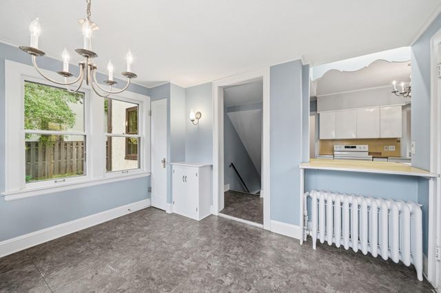 2189 Saint Clair Avenue, Saint Paul, MN 55105