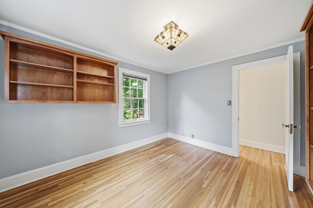 2189 Saint Clair Avenue, Saint Paul, MN 55105
