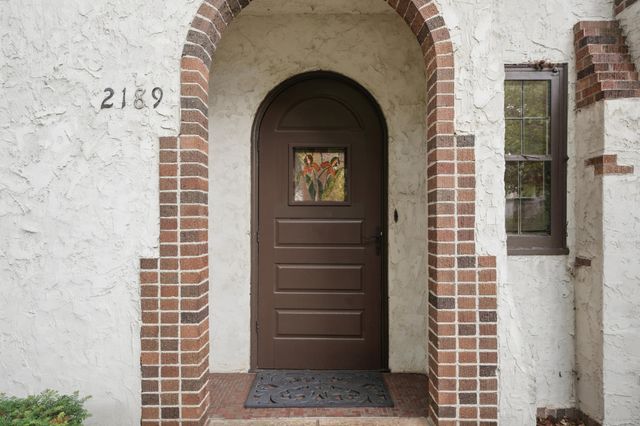 2189 Saint Clair Avenue, Saint Paul, MN 55105