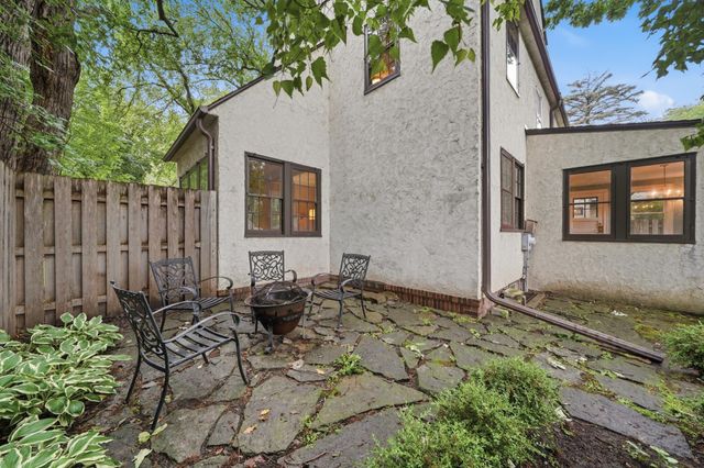 2189 Saint Clair Avenue, Saint Paul, MN 55105