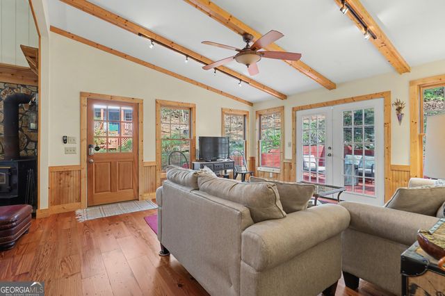 82 Buckeye Lane, Clayton, GA 30525
