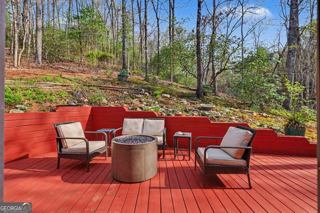82 Buckeye Lane, Clayton, GA 30525
