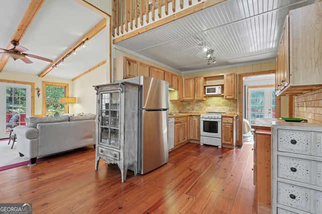 82 Buckeye Lane, Clayton, GA 30525