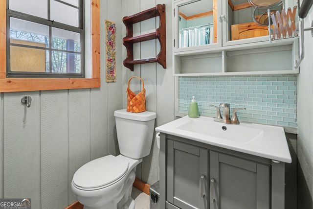 82 Buckeye Lane, Clayton, GA 30525