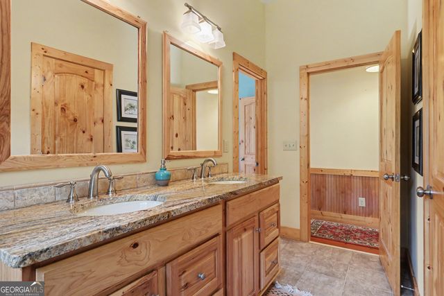 82 Buckeye Lane, Clayton, GA 30525