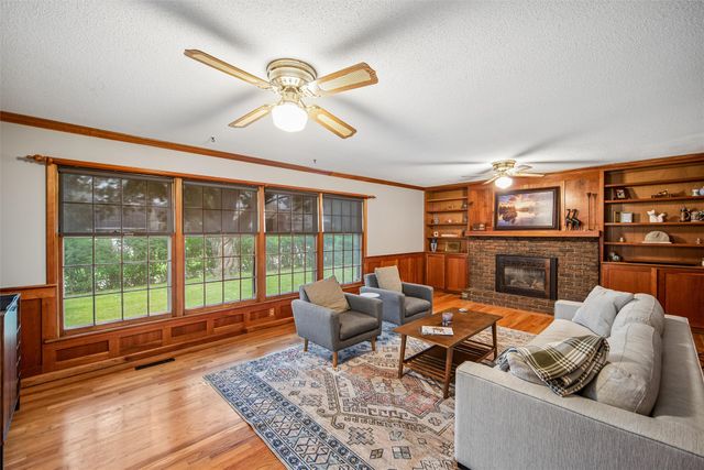 1901 Park Avenue, Des Moines, IA 50315