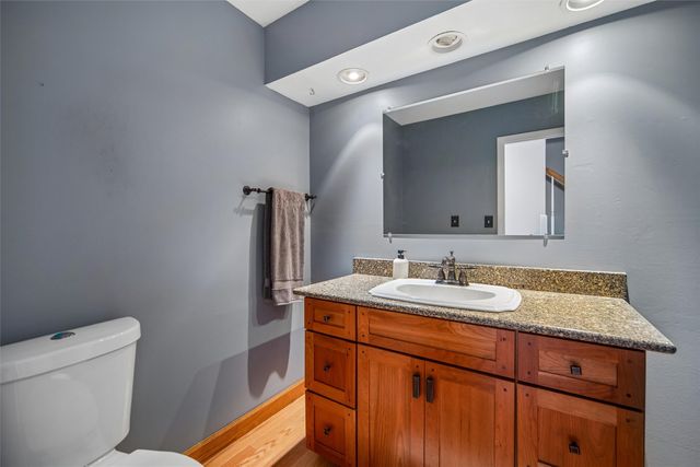 1901 Park Avenue, Des Moines, IA 50315