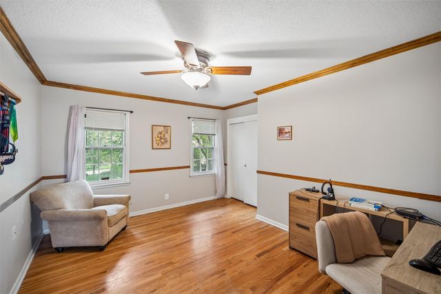 1901 Park Avenue, Des Moines, IA 50315