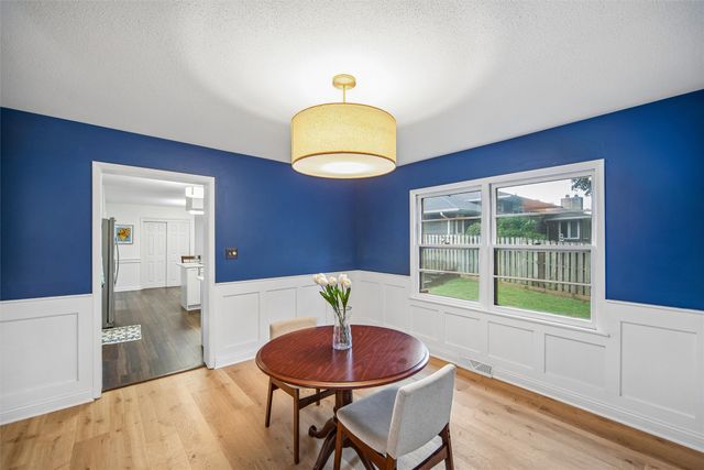 1901 Park Avenue, Des Moines, IA 50315