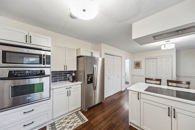 1901 Park Avenue, Des Moines, IA 50315