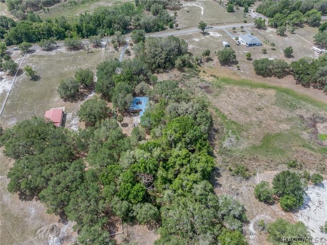 8977 W Emerald Oaks Drive, Crystal River, FL 34428