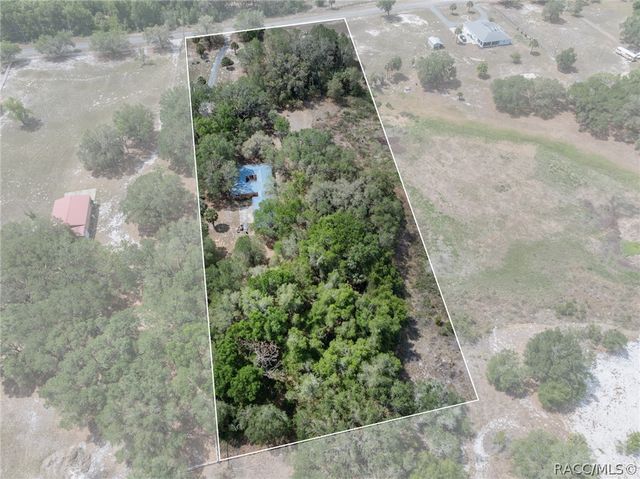 8977 W Emerald Oaks Drive, Crystal River, FL 34428