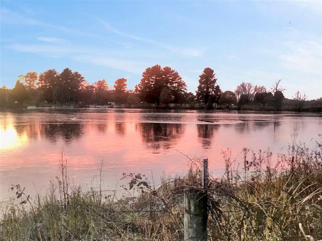 124 W 8th Avenue, Stanley, WI 54768